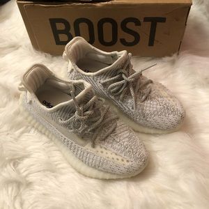 yeezy static 350 v2